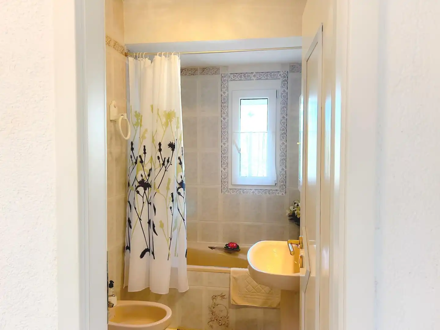 Badezimmer von Haus oder Chalet zum Verkauf in La Manga del Mar Menor mit Klimaanlage, Heizung und Privatgarten