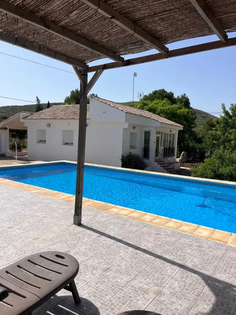 Piscina de Casa o chalet en venta en Llombai con Aire acondicionado, Calefacción y Terraza