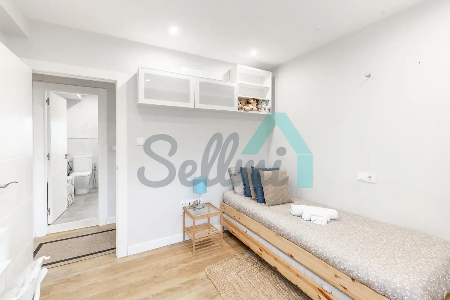 Habitación de Piso en venta en Carreño con Calefacción, Terraza y Amueblado