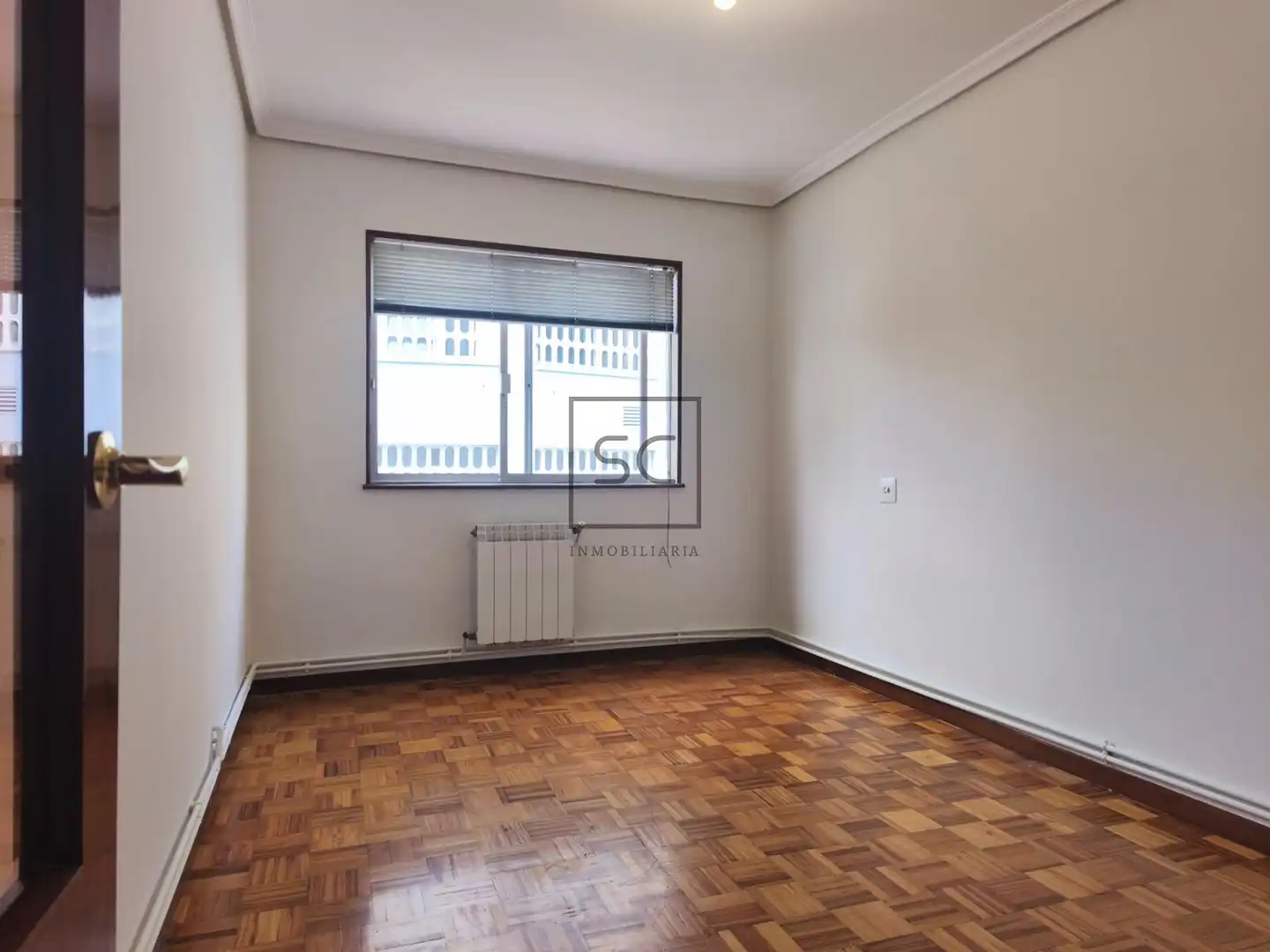 Habitación de Piso en venta en Fene con Calefacción y Trastero