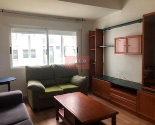 Sala d'estar de Pis de lloguer en Ourense Capital  amb Calefacció i Moblat