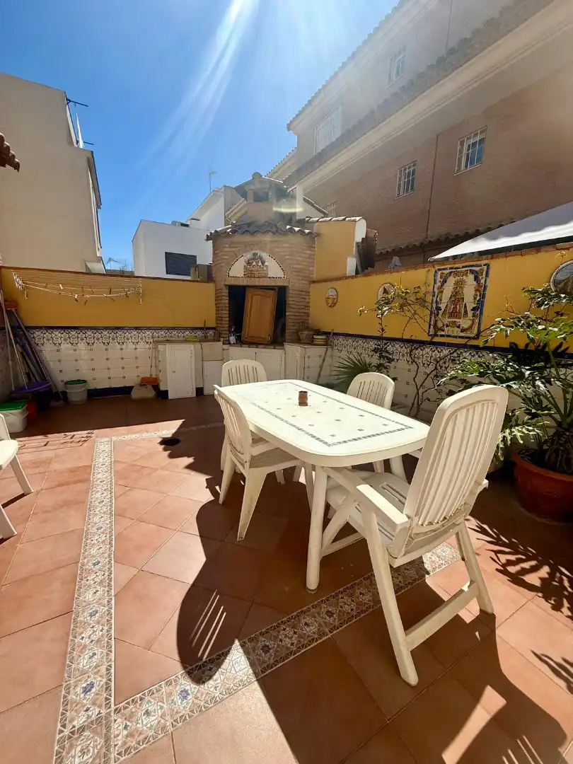 Terraza de Casa adosada en venta en Sedaví con Amueblado