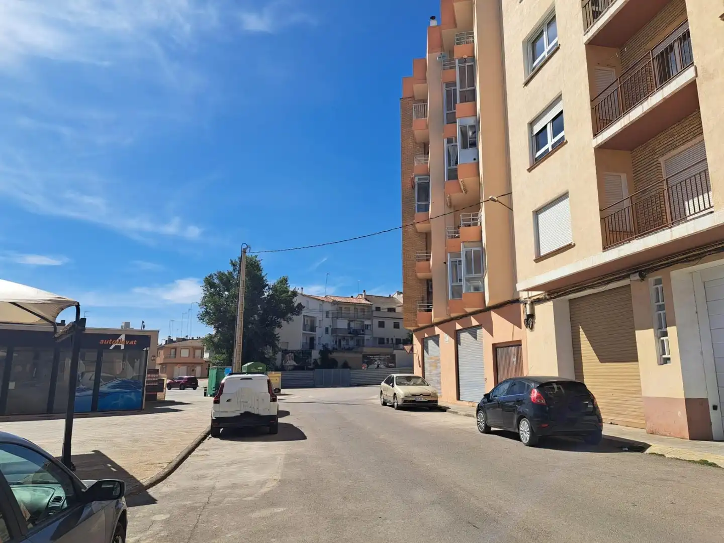 Exterior view of Flat for sale in Requena  with Heating, Parquet flooring and Terrace