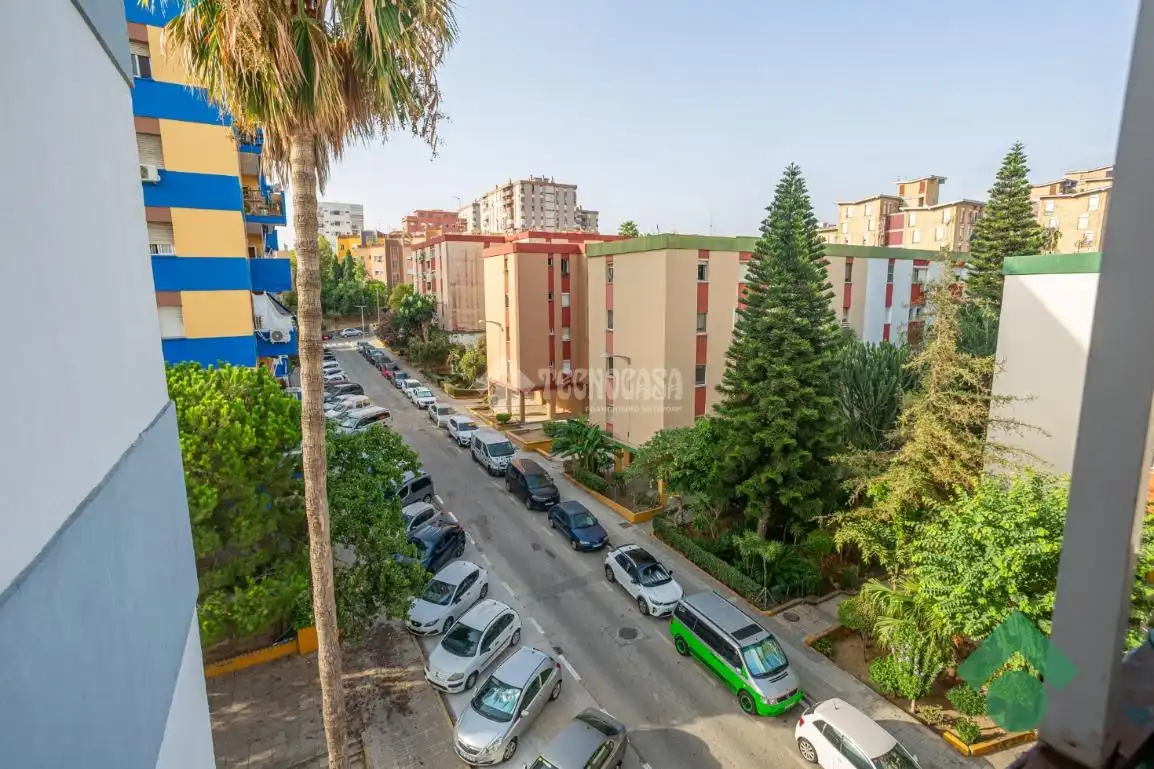 Vista exterior de Pis en venda en Algeciras