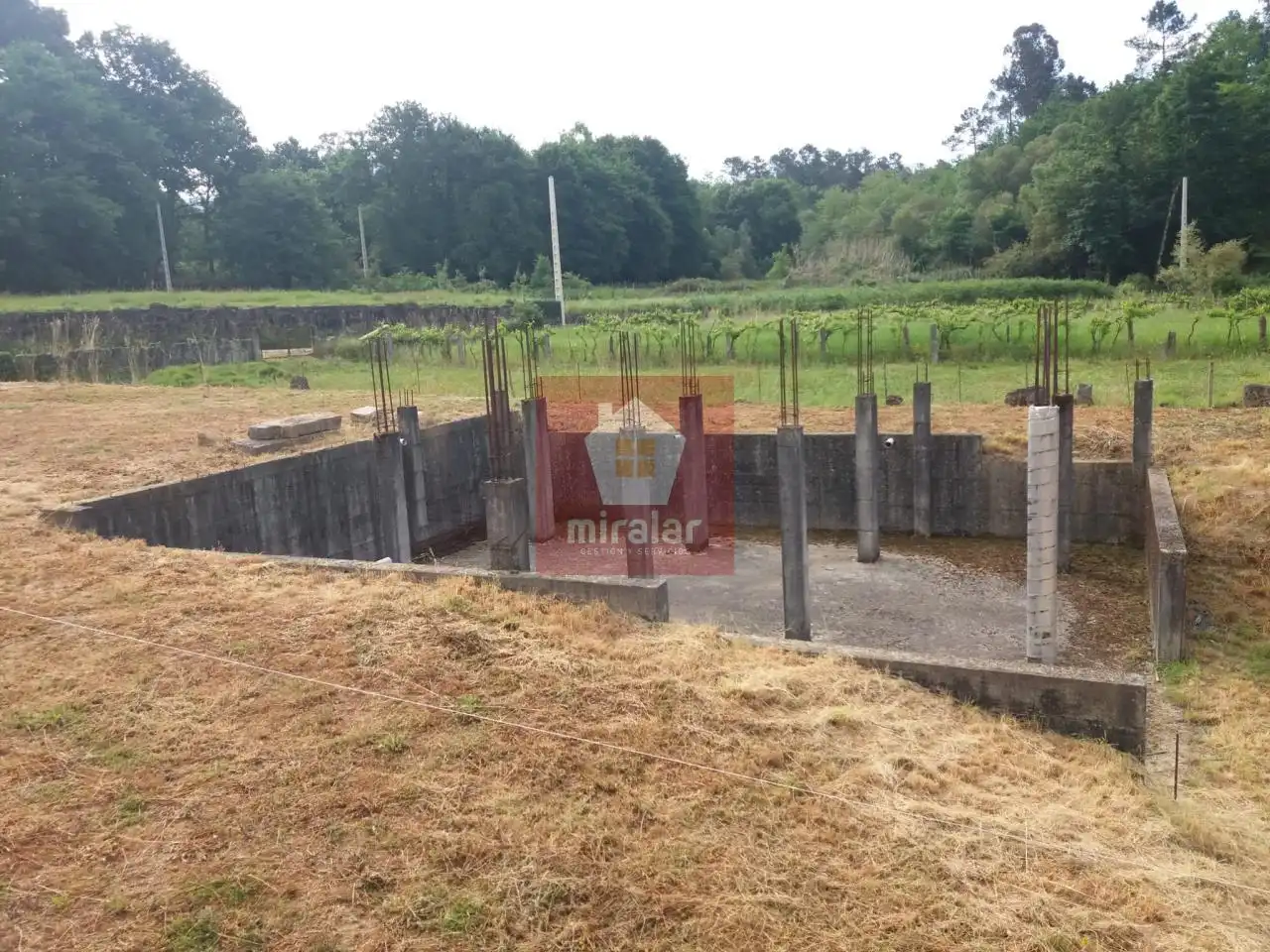 Terreny residencial en venda a Salvaterra de Miño, imagen 2
