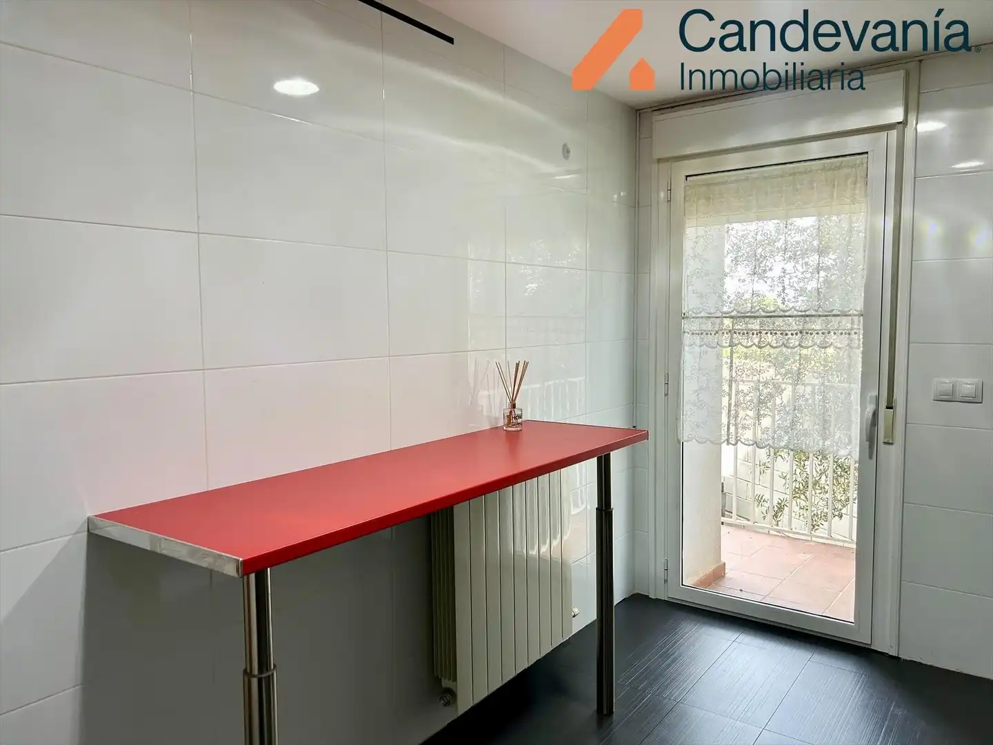 Cocina de Casa adosada en venta en Zuera con Calefacción, Jardín privado y Parquet