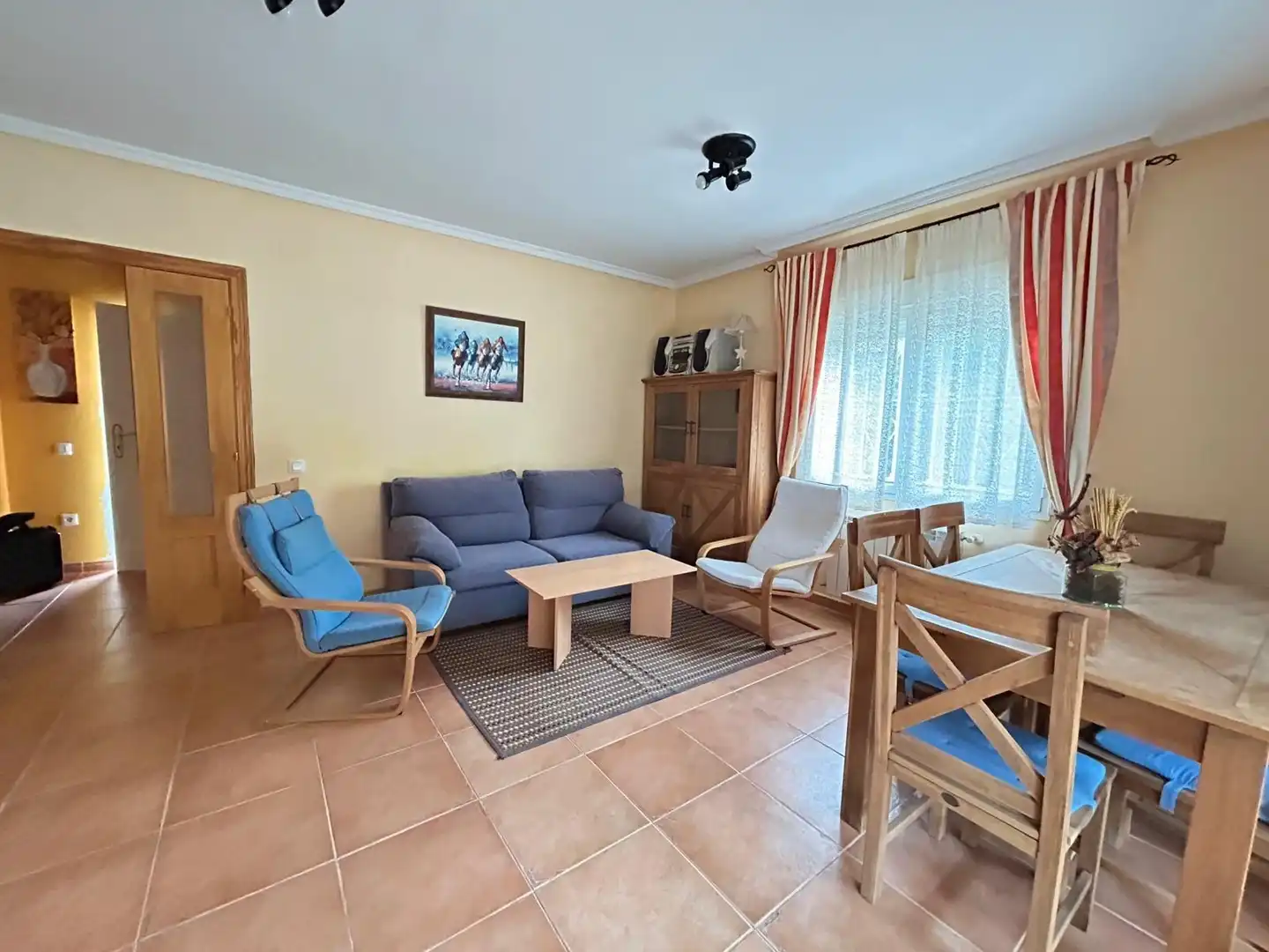 Sala de estar de Casa o chalet en venta en Pioz con Jardín privado y Alarma