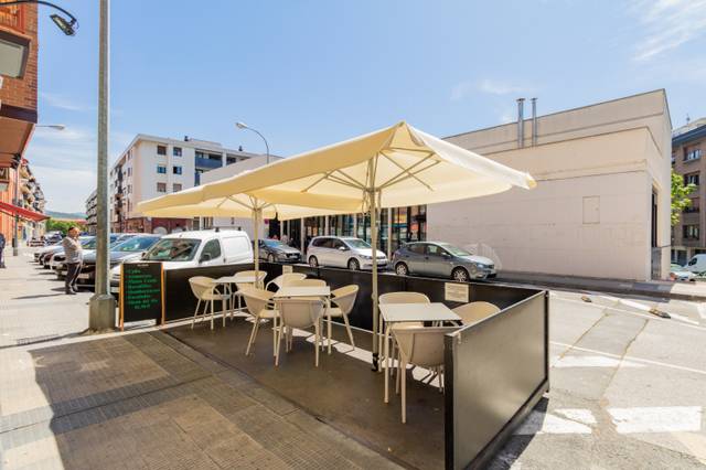 Local comercial en Venta en Pamplona-Iruña - Calle Uztarroz, 33 en Rochapea