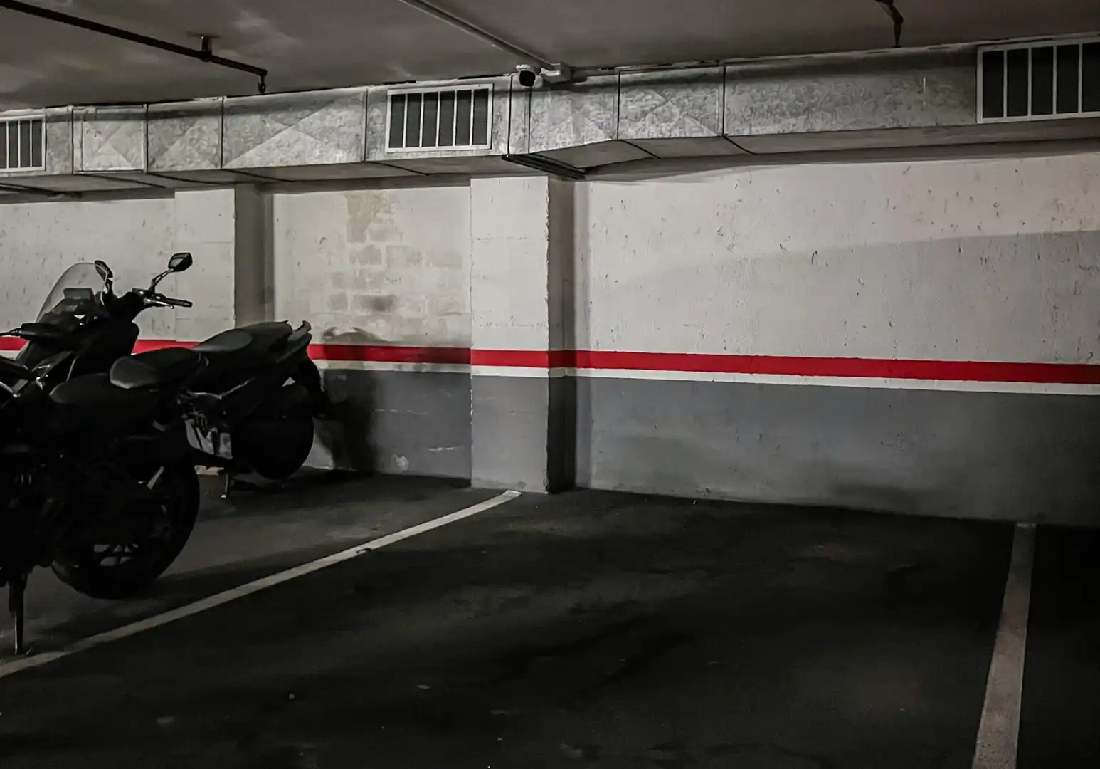 Parking of Garage for rent in Barcelona