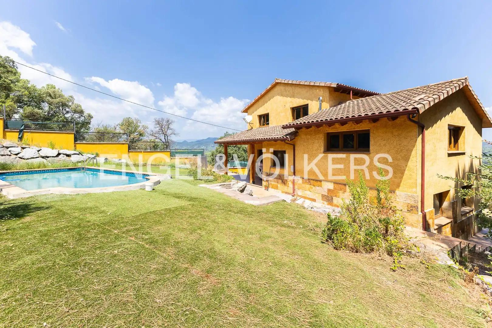Vista exterior de Casa o chalet en venta en Fogars de la Selva con Calefacción, Jardín privado y Terraza