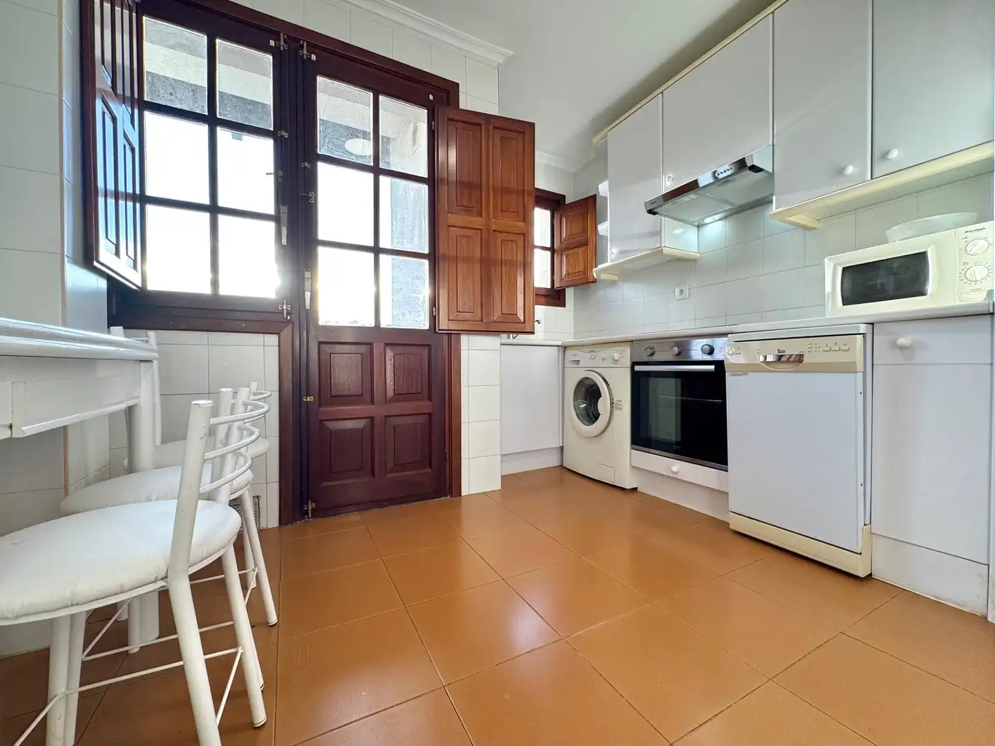 Cocina de Piso en venta en Comillas (Cantabria) con Calefacción y Balcón