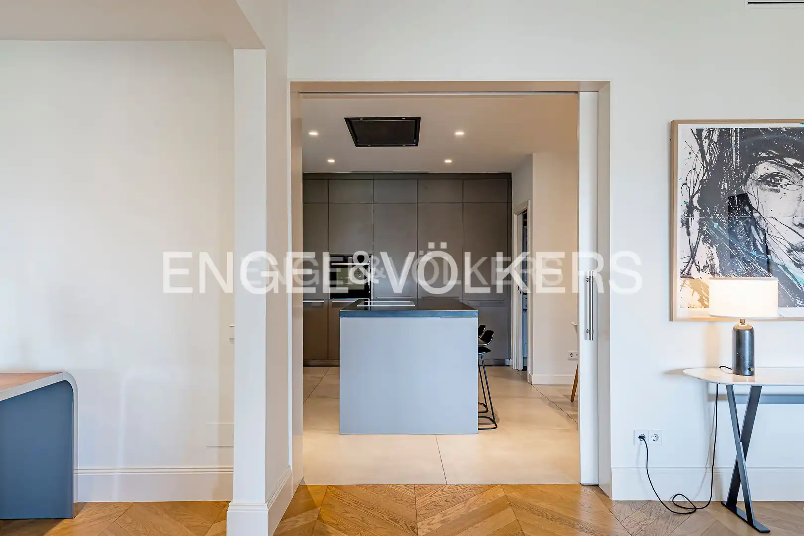 Cuina de Pis de lloguer en Barcelona amb Aire condicionat, Calefacció i Parquet