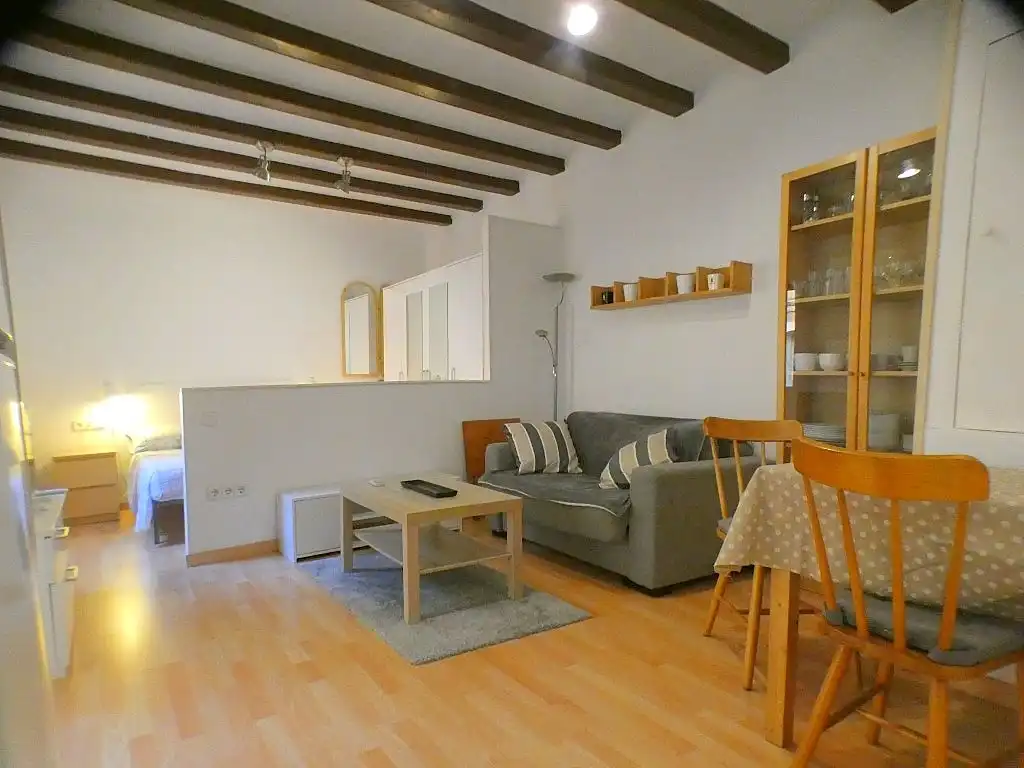 Wohnung mit Terrasse zum Verkauf in Carrer del Baluard