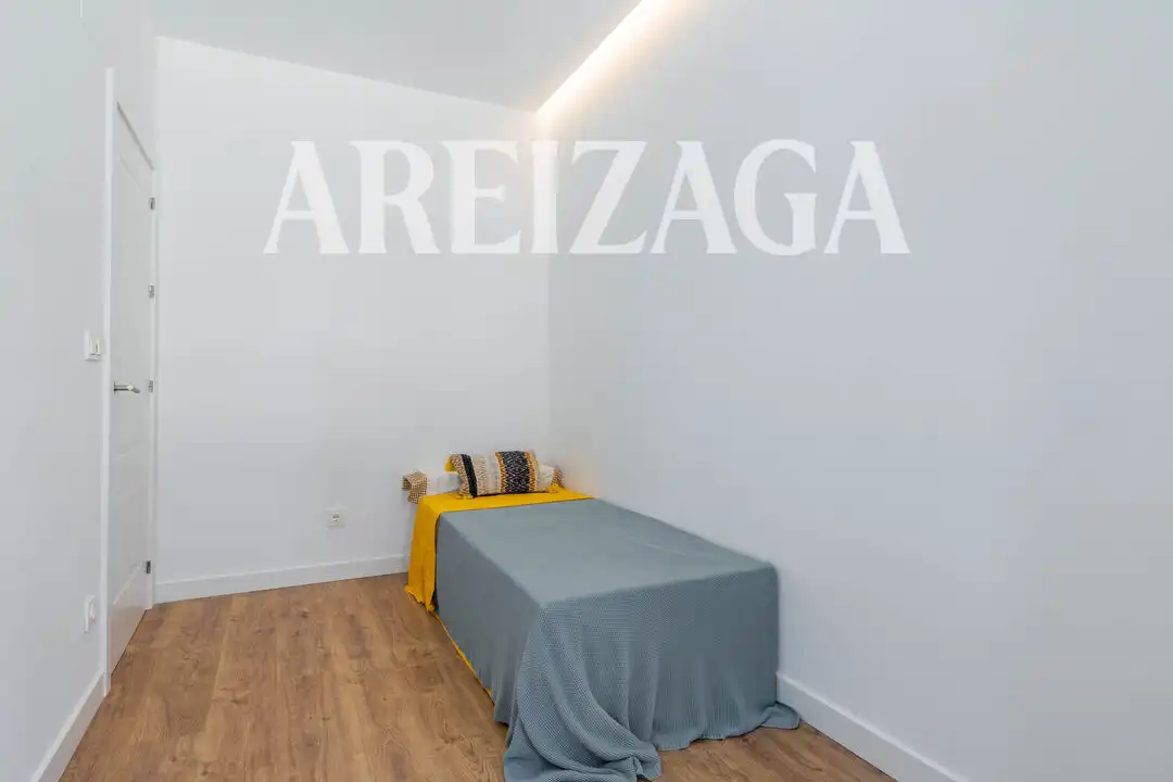 Flat for sale in Donostia - San Sebastián   with Heating, Terrace and Balcony