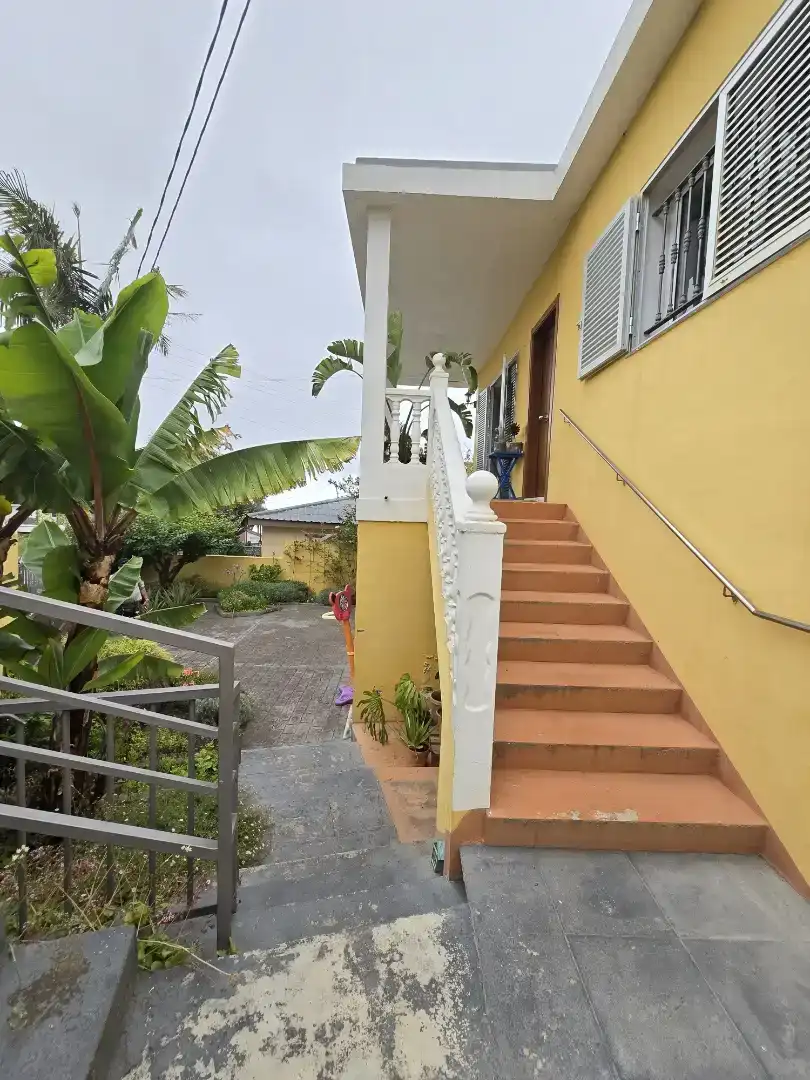 Vista exterior de Casa o xalet en venda en Tacoronte amb Balcó