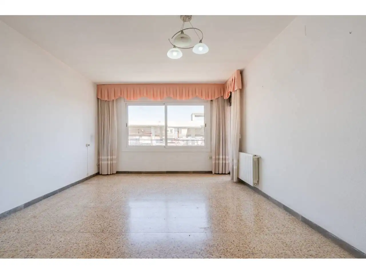 Living room of Flat for sale in Terrassa  with Heating and Balcony
