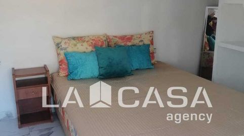 Foto 2 de Casa o chalet en venta en Calle Carteya, Pescadores - Saladillo, Algeciras