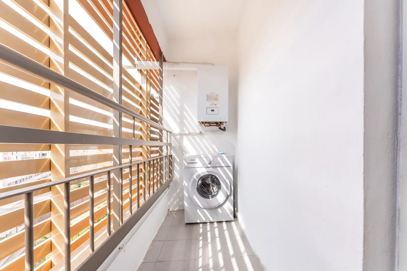 Flat for rent in Calle del Pintor Antonio Saura, 15, Sanchinarro