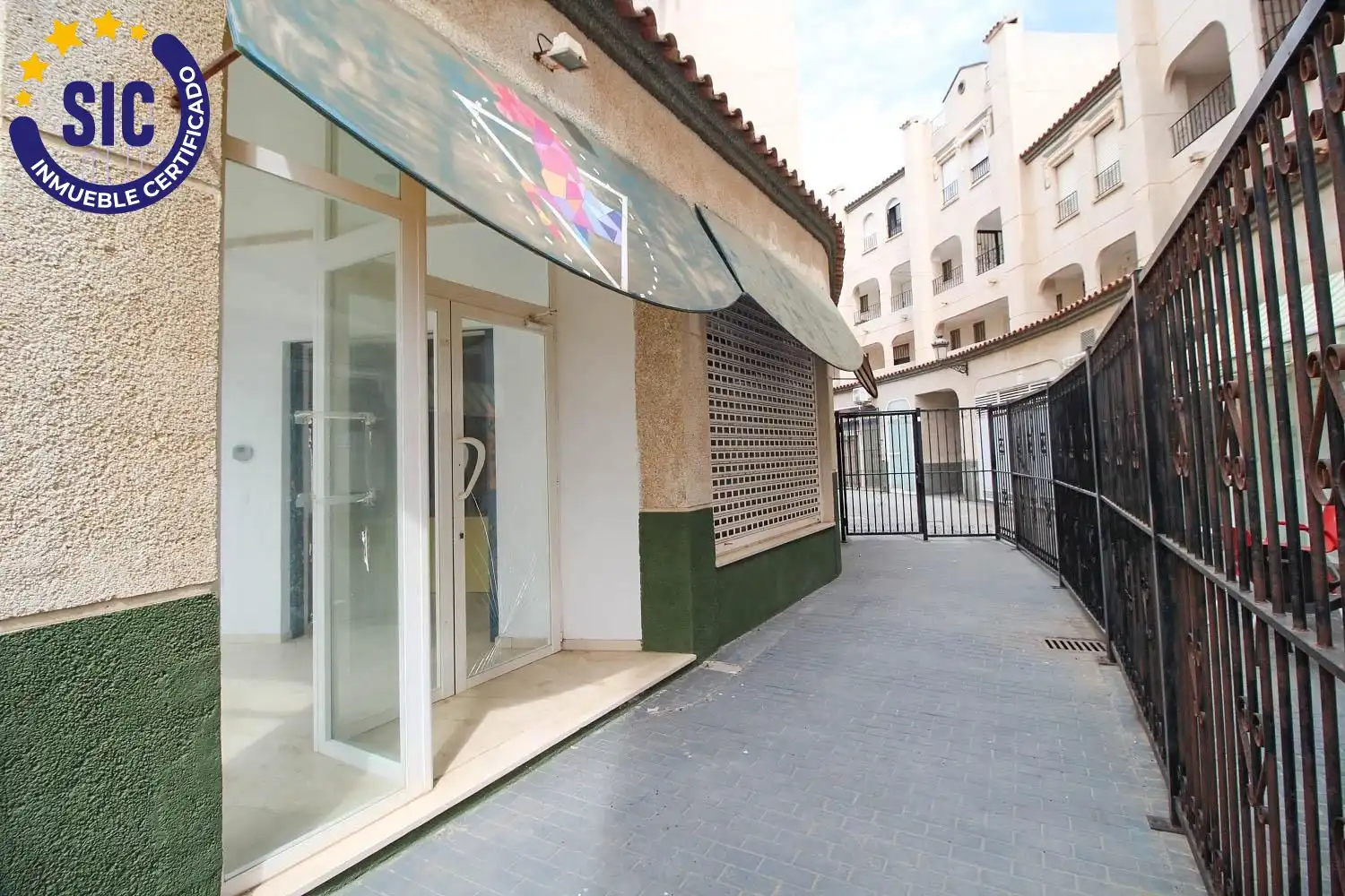 Local en venta en Oropesa del Mar / Orpesa