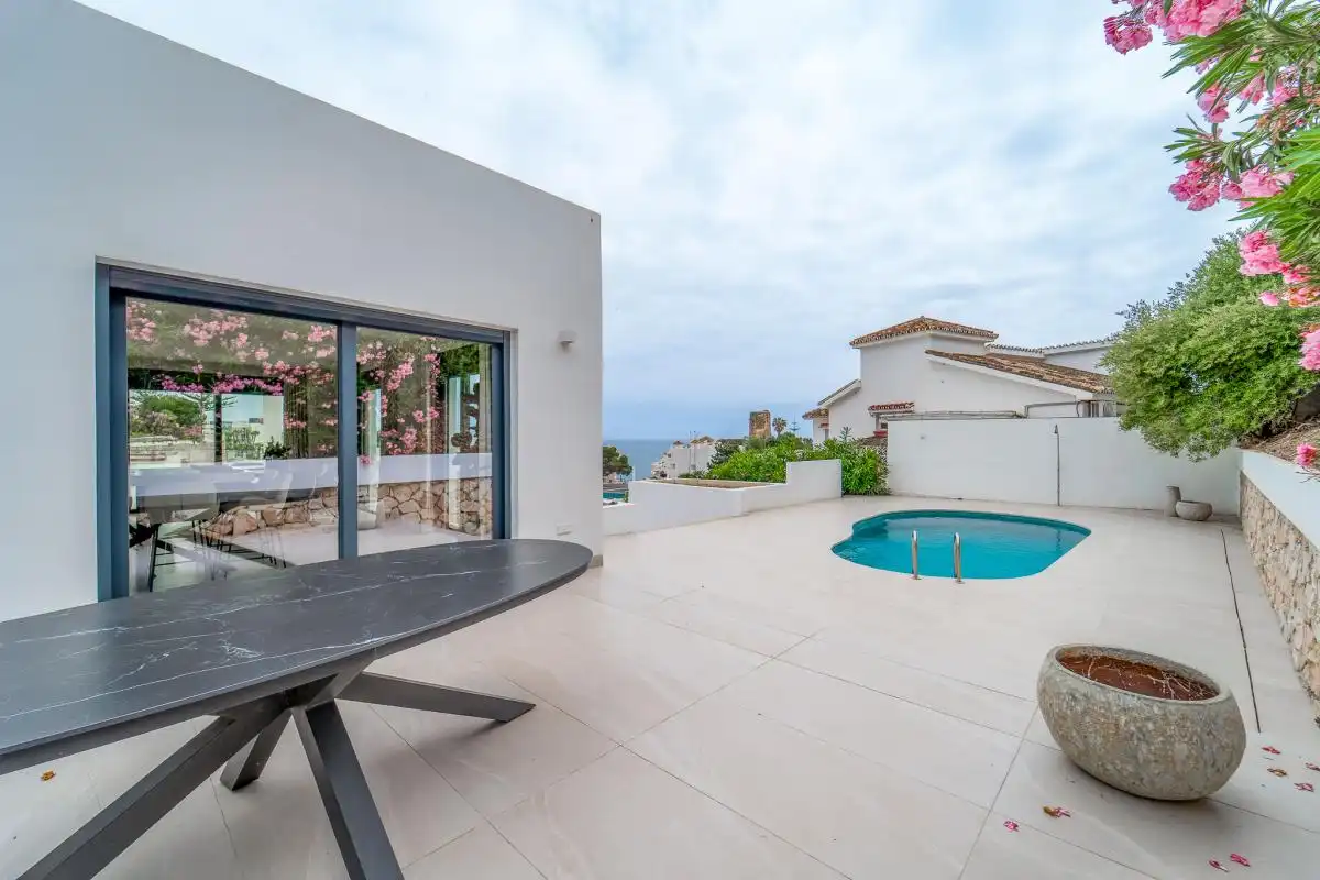 Terrassa de Casa o xalet en venda en Benalmádena amb Aire condicionat, Calefacció i Jardí privat