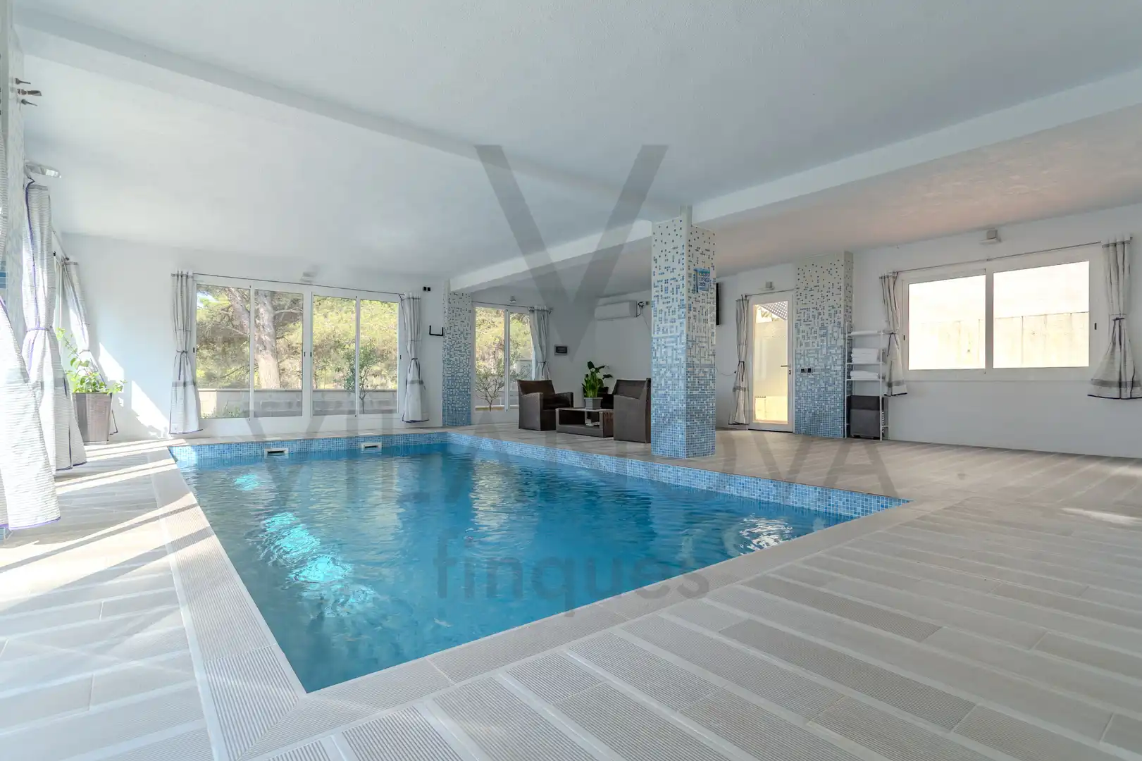 Piscina de Casa o chalet en venta en Cabra del Camp con Aire acondicionado, Calefacción y Jardín privado
