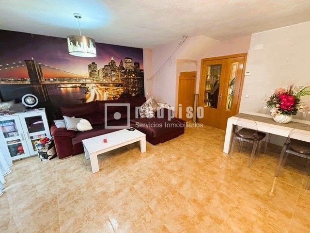 Living room of House or chalet to rent in Guadalajara Capital  with Heating, Parquet flooring and Swimming Pool