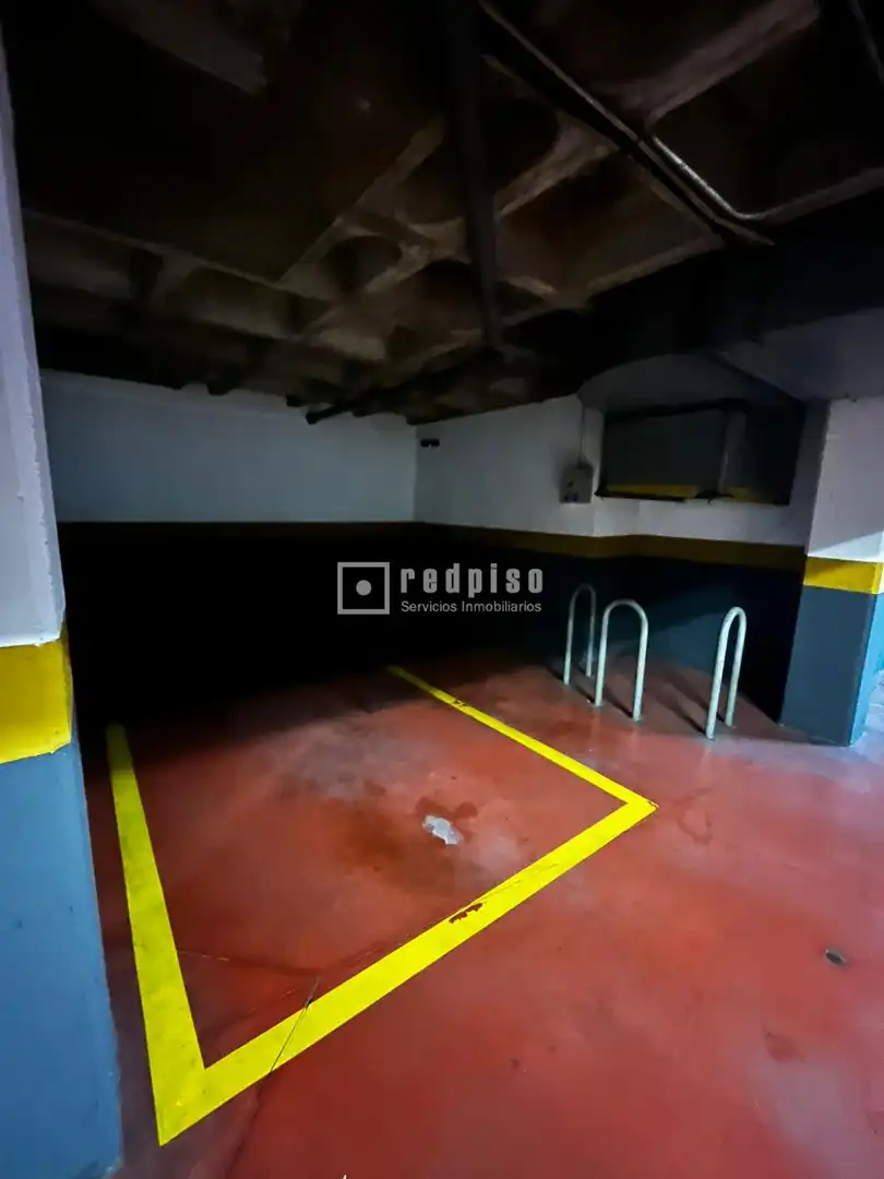 Garage zum Verkauf in Madrid