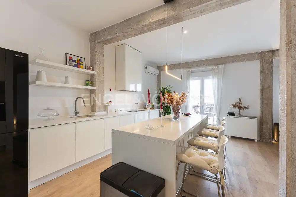 Kitchen of Flat for rent in Valencia  with Air Conditioner, Heating and Parquet flooring