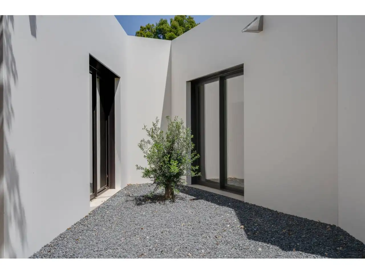 Vista exterior de Casa o xalet en venda en Matadepera amb Aire condicionat, Calefacció i Jardí privat