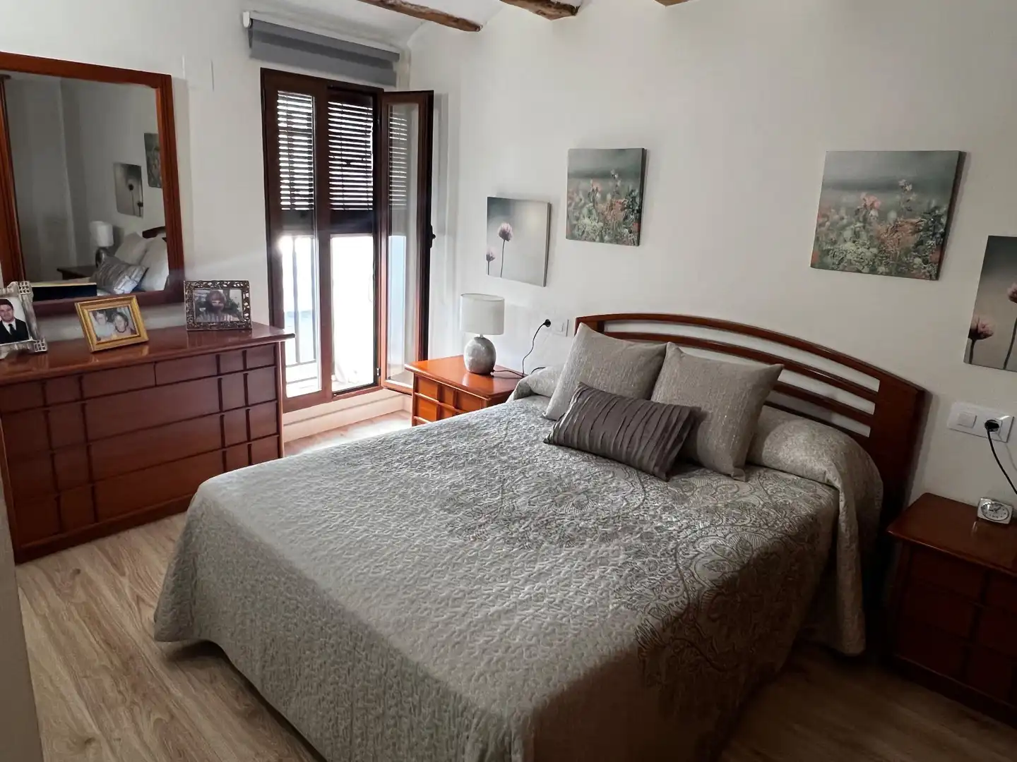 Habitación de Casa o chalet en venta en Sot de Chera con Aire acondicionado, Trastero y Amueblado