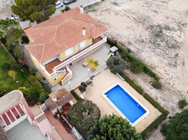 Villa mit Pool zum Verkauf in Montepinar - La Aparecida - Raiguero