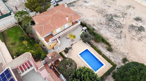 ESPECTACULAR CHALET EN MONTEPINAR CON PISCINA  JARDÍN Y GARAJE