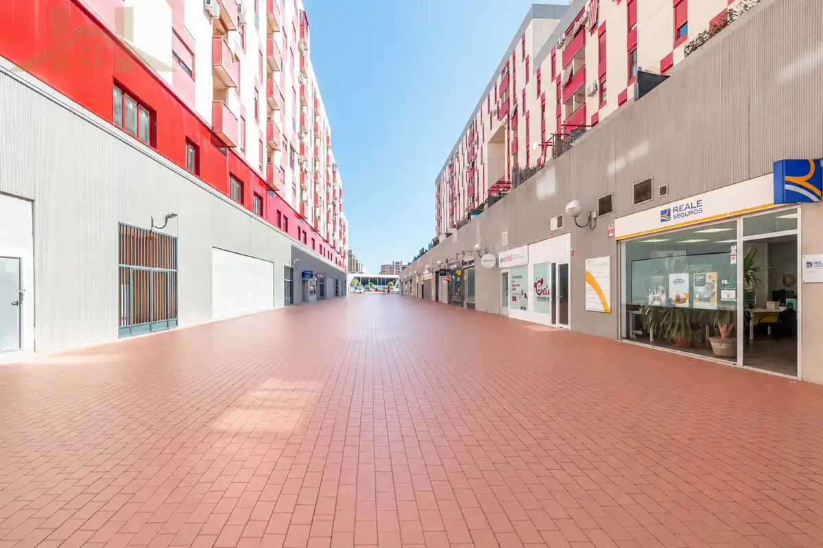 Flat for sale in Calle del Planeta Venus, Parla Este