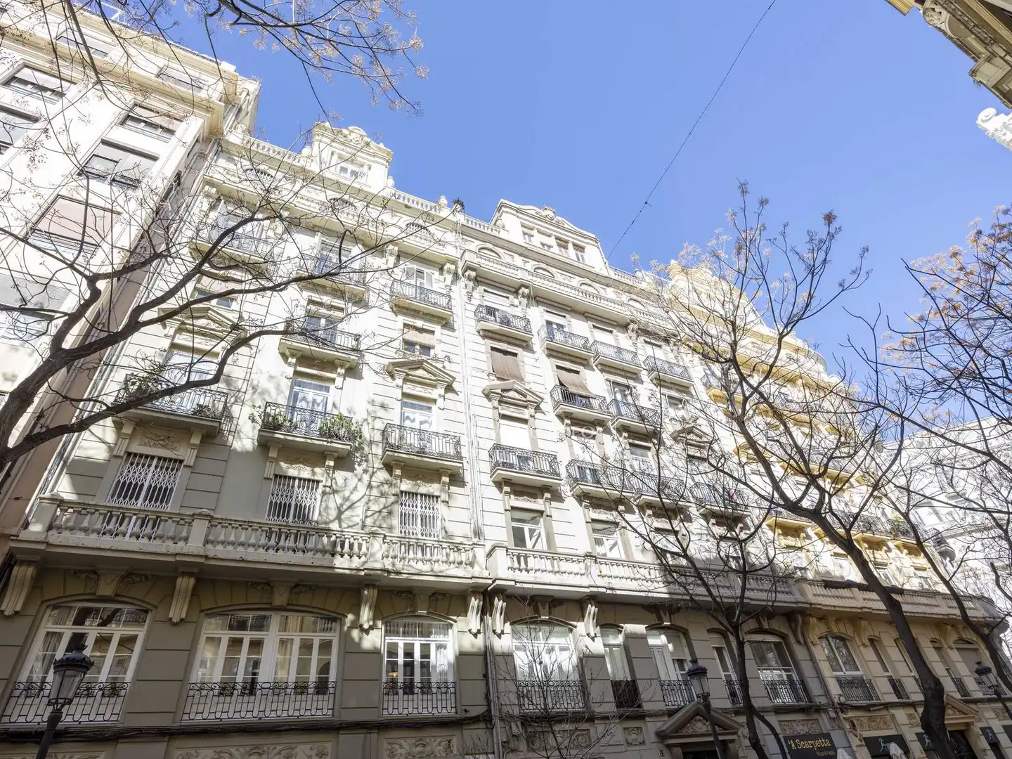 Vista exterior de Piso en venta en Valencia con Aire acondicionado, Terraza y Amueblado