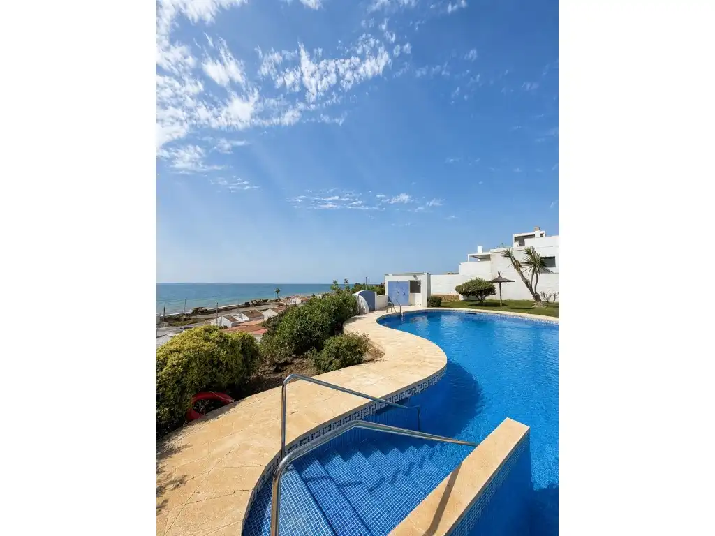 Villa avec piscine à vendre à Urbanizacion Flores Las, imagen 8