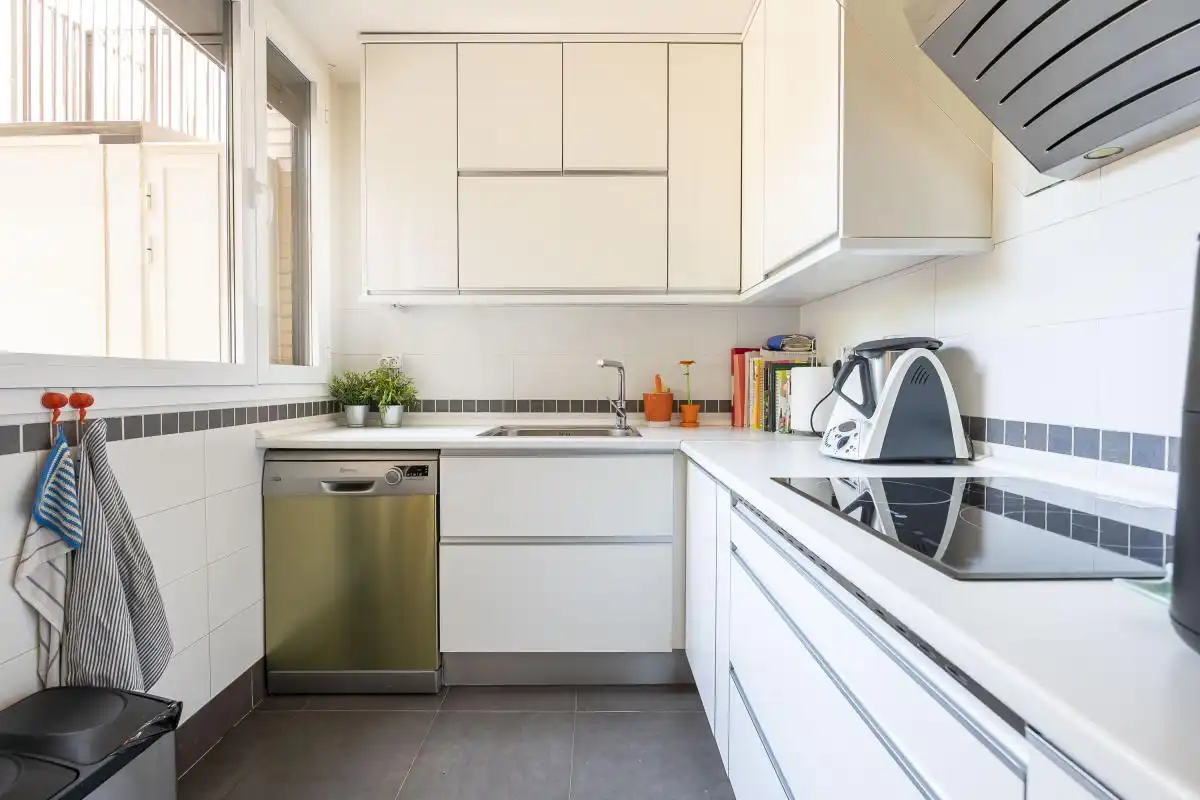Cocina de Planta baja en venta en Pozuelo de Alarcón con Aire acondicionado, Calefacción y Jardín privado