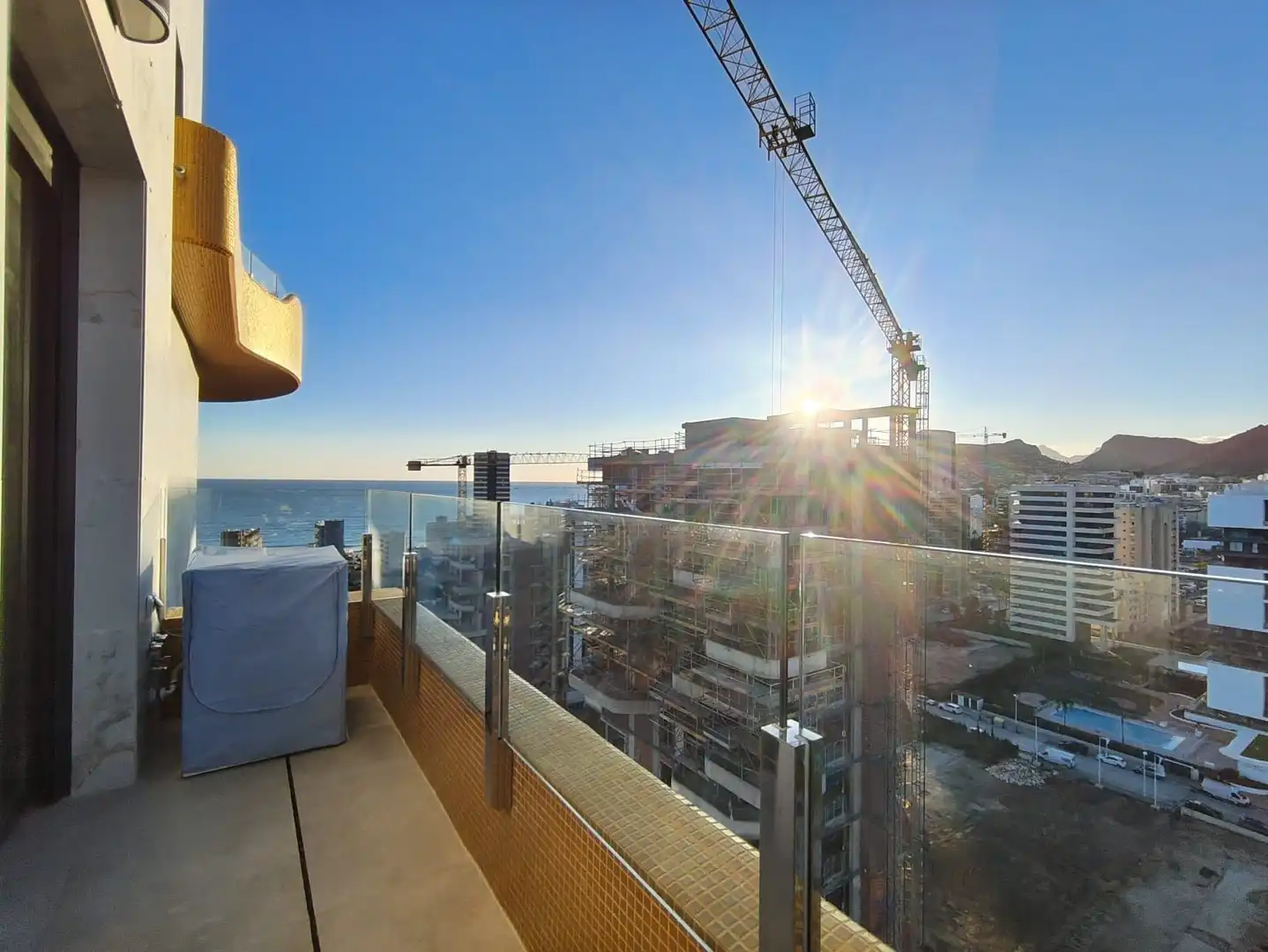 Apartamento con piscina en venta en Marisol Park - Ortembach - Los Almendros, imagen 23