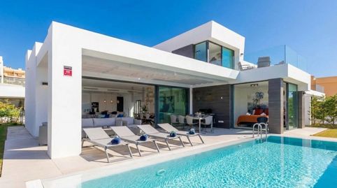 Foto 2 de Casa o chalet en venta en Cabopino - Artola, Marbella