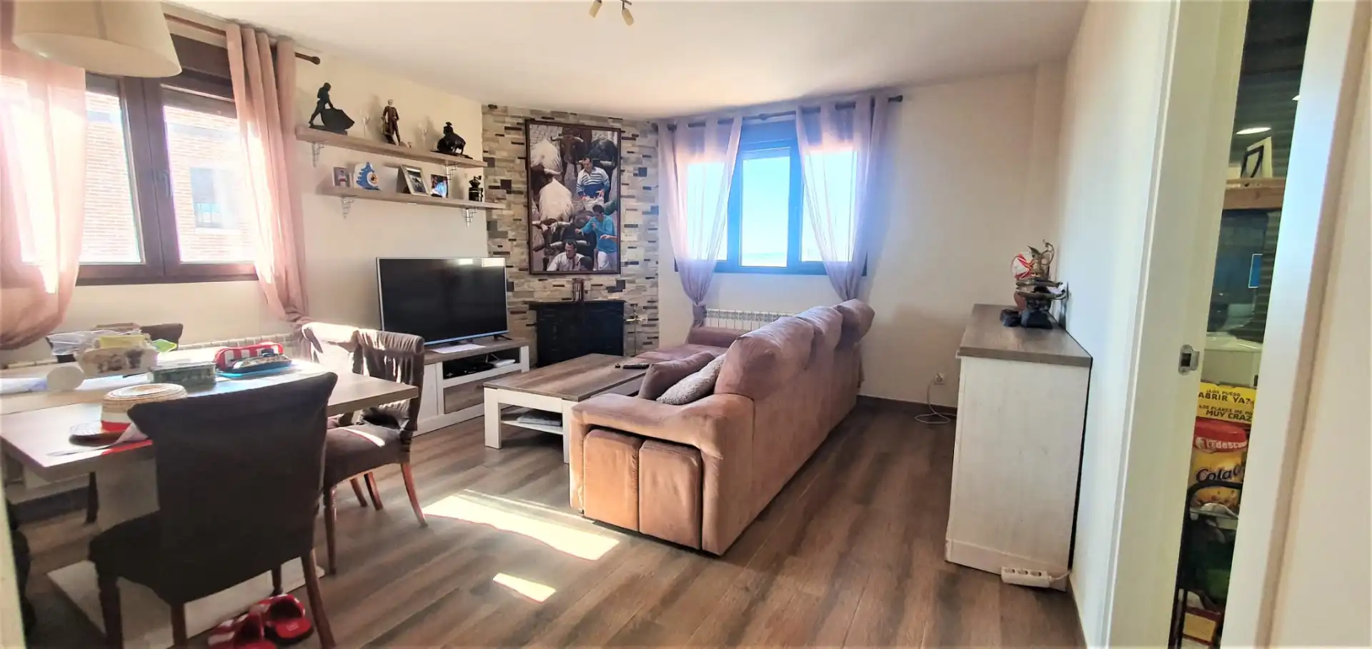 Sala de estar de Casa adosada en venta en El Vellón con Calefacción, Jardín privado y Terraza