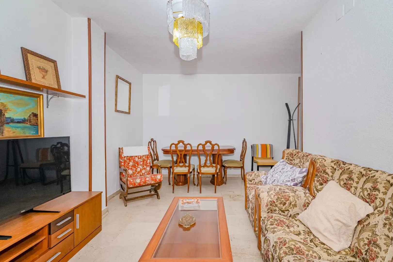 Sala de estar de Piso en venta en Granada con Calefacción, Terraza y Trastero