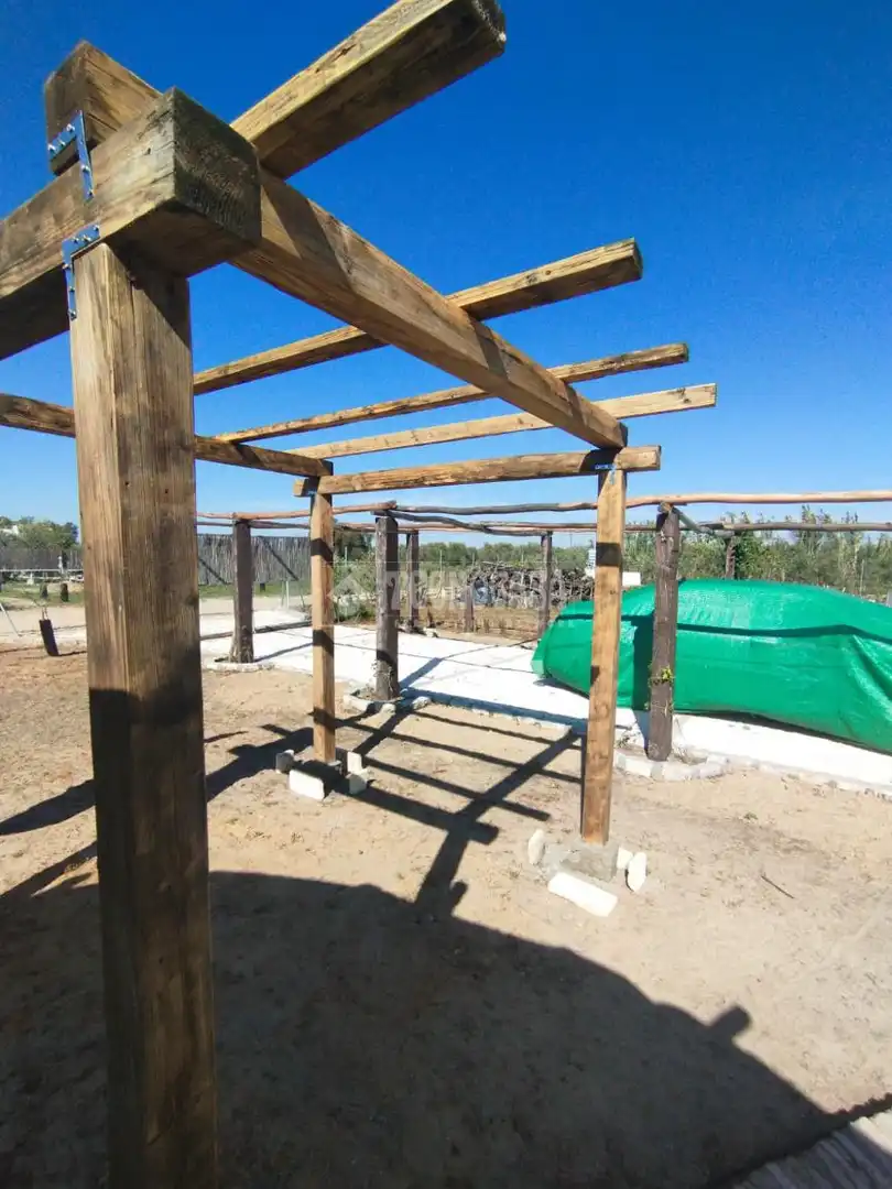 Jardí de Finca rústica en venda en Marchena amb Moblat