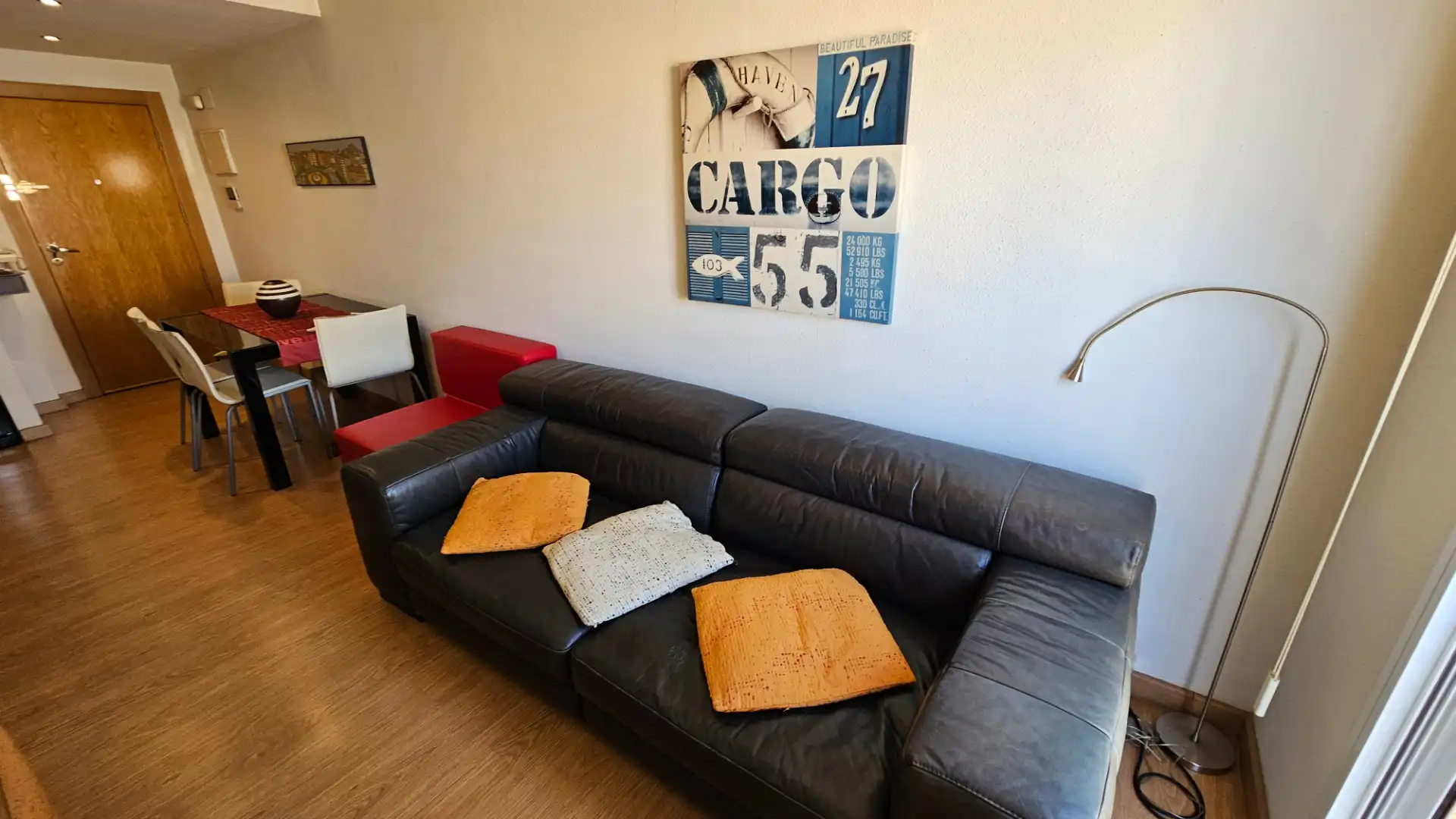 Living room of Flat for rent in El Campello  with Air Conditioner, Heating and Parquet flooring