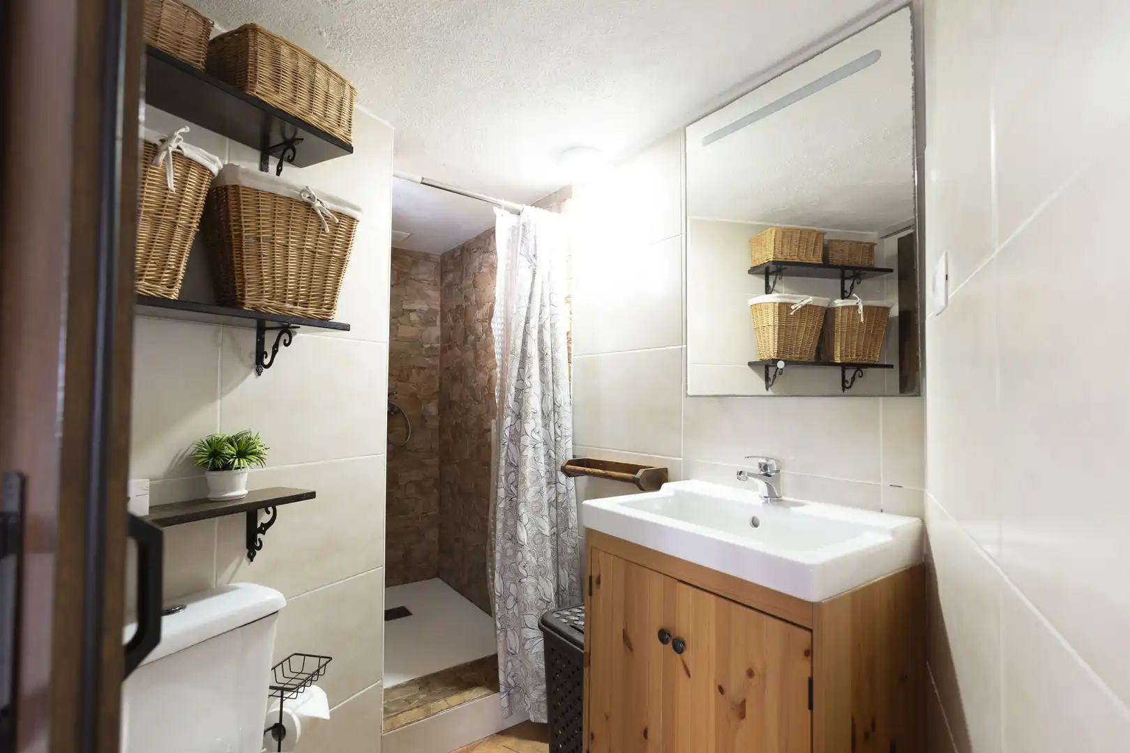 Baño de Finca rústica en venta en La Orotava con Jardín privado, Terraza y Trastero