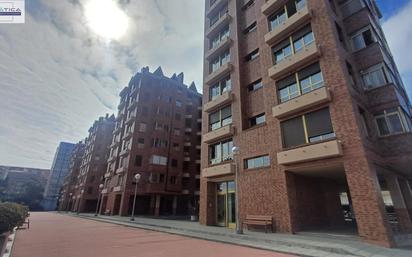 Vista exterior de Pis en venda en Santander amb Terrassa i Balcó