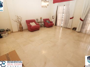 Duplex avec balcon à vendre à Calle Gobernador Alonso