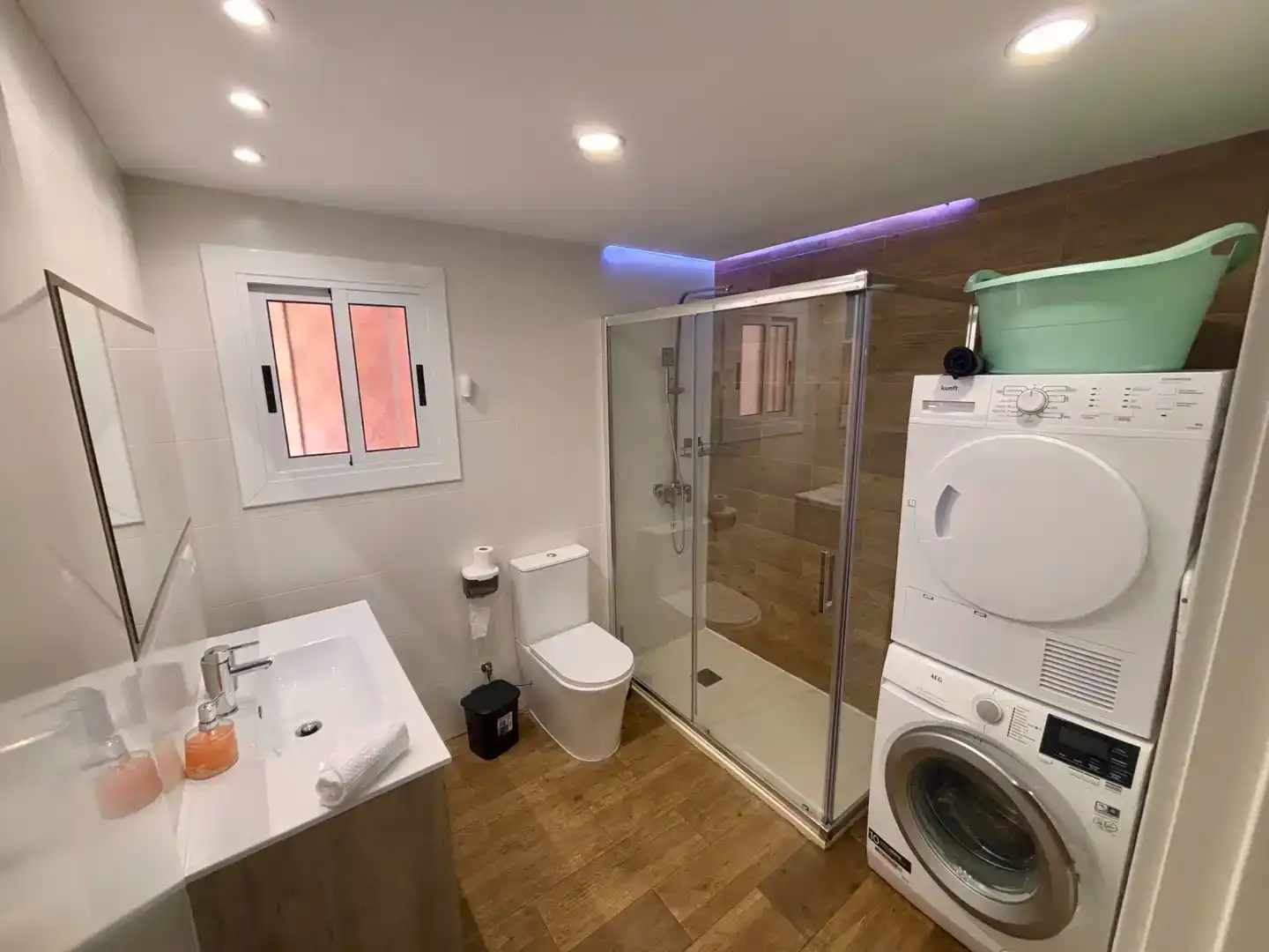 Badezimmer von Wohnung zur Miete in Vila-seca mit Klimaanlage und Balkon