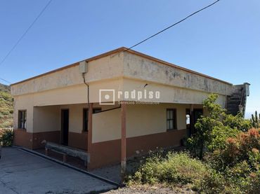 Casa con jardín en venta en Tiguerorte
