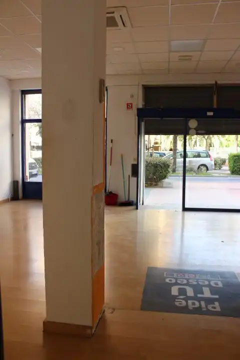 Premises for rent in Alicante / Alacant