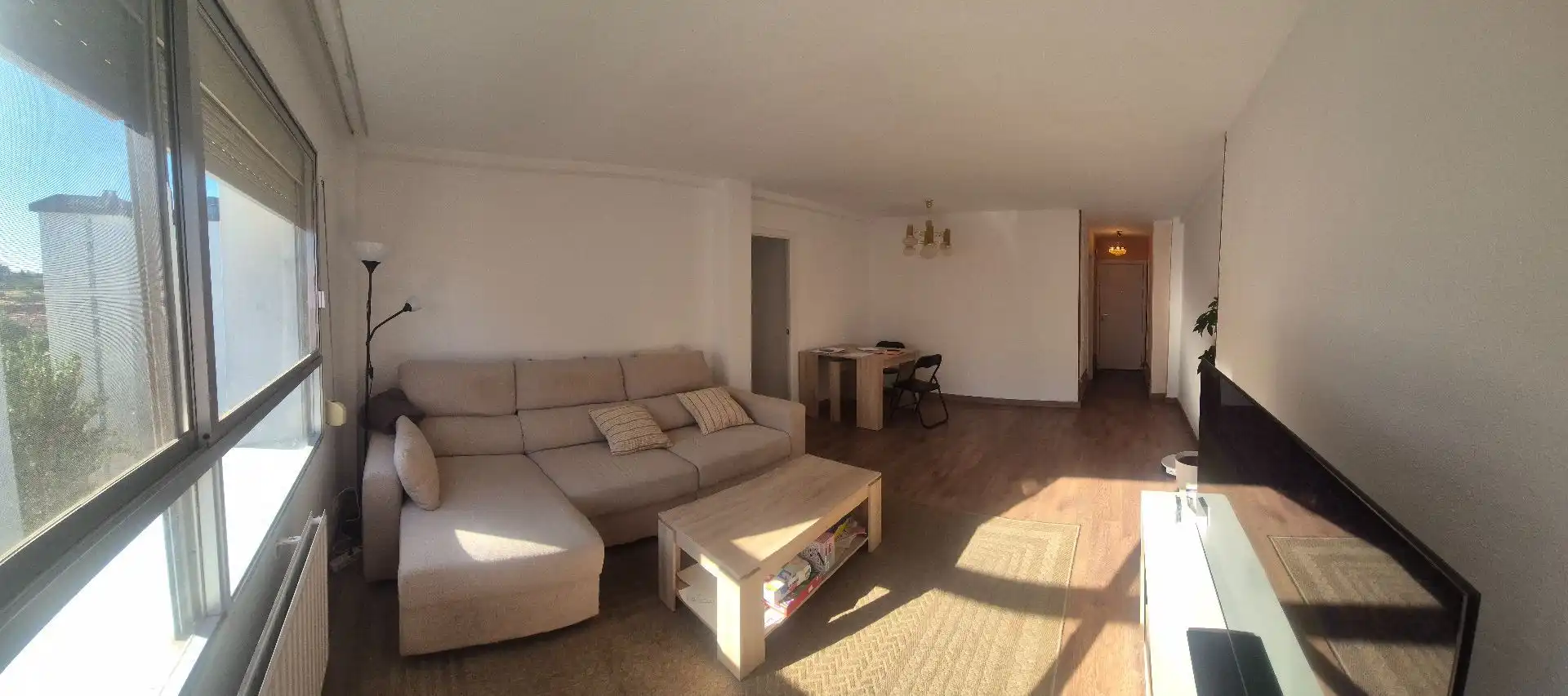 Sala de estar de Piso en venta en Laguna de Duero con Calefacción y Amueblado