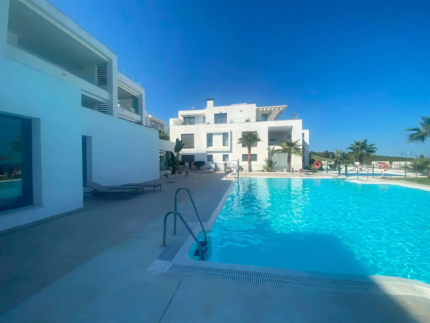 Flat for sale in La Alcaidesa